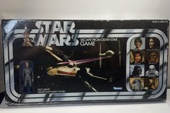 STAR WARS Escape from the Death Star BOARD GAME Grand Moff Tarkin Figure 2018