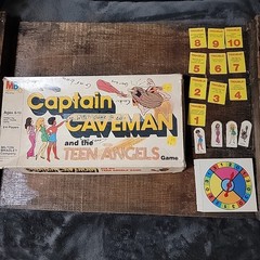 Captain Caveman teen angels Saturday Cartoon Milton Bradley Board Game 1980 Hann