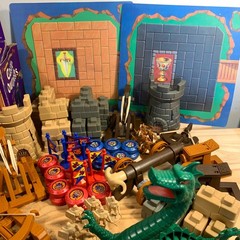Gigantic lot of Vintage 1983 Lakeside Crossbows and Catapults – See Description