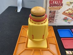 Lakeside Build a Better Burger 1984 Fast Food Family Board Game