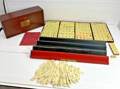 Antique Parker Brothers Mah Jongg Set Wood Celluloid Tiles Betting Sticks 1920s.