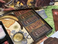 2015 Risk Game of Strategic Conquest Board Game Hasbro Parts Sealed/Unpunched