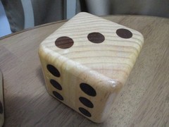3.5″ Giant Wooden Yard Dice Set for Outdoor Fun, Barbeque, Party Events