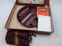 Vintage SCRABBLE deluxe turntable board game – Parker Brothers 2001 – COMPLETE