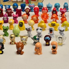 LOT OF 71 Gogo’s Crazy Bones Series 2 3 4 Advanced Gold Limited Edition Clear
