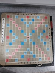 Milton Bradley Scrabble Deluxe Edition Rotating Gameboard Turntable 1989 4034