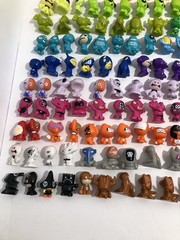 Gogo’s Crazy Bones Huge Mixed Lot of 275+ Figures, Tin, & Stickers