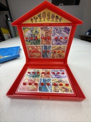 Guess Where COMPLETE Milton Bradley 2004 Who Rooms Pets People Tabs
