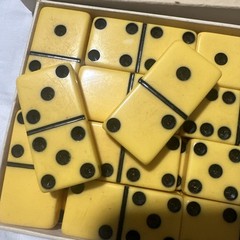 Extra Thick Jumbo Size Giant Face Marblelike Dominoes Made In USA￼