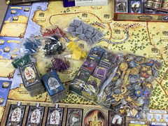 LN Mint Warrior Knights Fantasy Flight Board Game With Crown & Glory Expansion