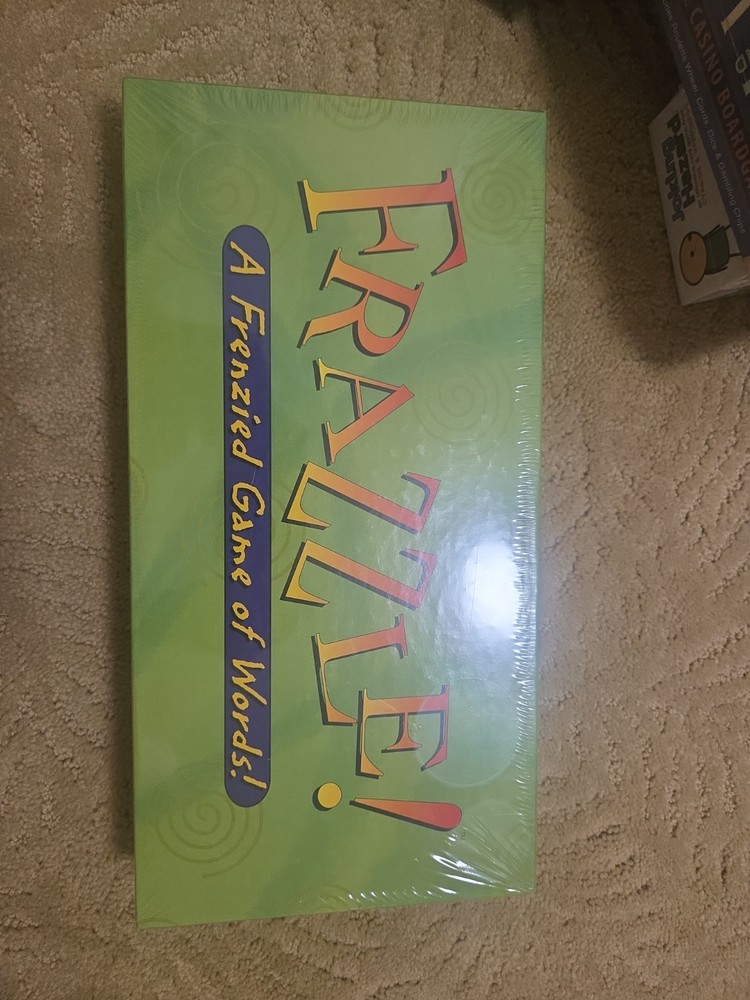Frazzle Frenzied Game of Words Board Game Still Sealed FUNaddicts 2000 BRAND NEW