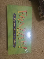 Frazzle Frenzied Game of Words Board Game Still Sealed FUNaddicts 2000 BRAND NEW