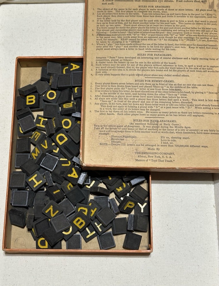 EYE REST ANAGRAMS EMBOSSED YELLOW NEAR 100 yr PRE-SCRABBLE GAME TOYS that TEACH