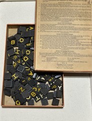 EYE REST ANAGRAMS EMBOSSED YELLOW NEAR 100 yr PRE-SCRABBLE GAME TOYS that TEACH