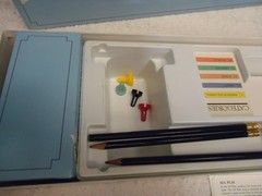 1987 BIBLE PICTIONARY DRAWING GAME FIRST EDITION ( complete ) ^