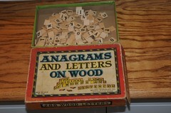 Vintage Game Anagrams Letters On Wood Tiles Milton Bradley USA #4719 Springfield