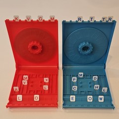 1976 Milton Bradley Hangman Vintage Word Game Strategy 2 Players 8-Adult
