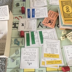 1940S Or 50 Monopoly Game It Appears To Be Complete Lots Of Fun For Everyone