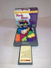 DISCOVERY TOYS RUSH HOUR TRAFFIC JAM PUZZLE GAME 4225 IN ORIGINAL BOX COMPLETE