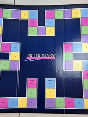 Vintage PICTIONARY 1993 Classic Board Game of Quick Draw Ships Complete