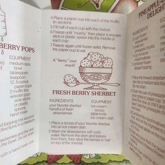 Vintage Strawberry Shortcake Housewarming Surprise Board Game 1983 Complete