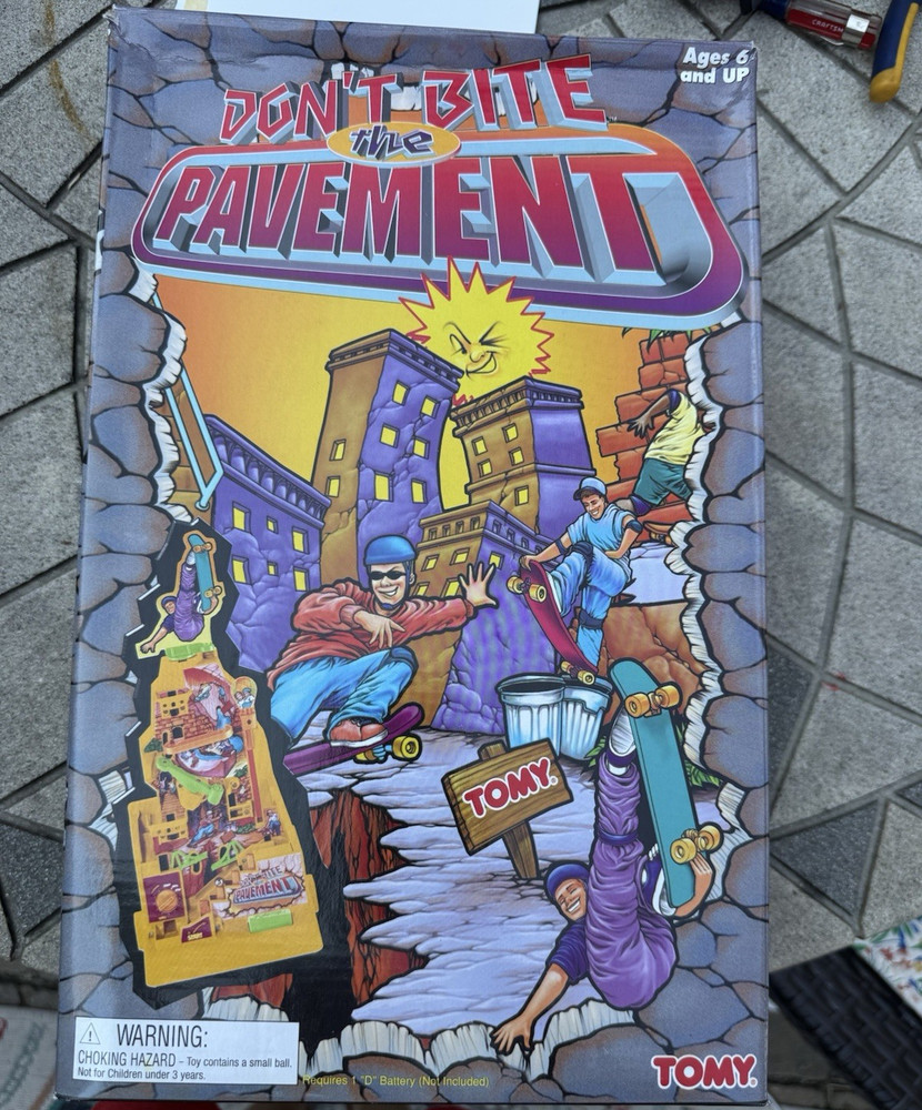 TOMY Don’t Bite the Pavement Skateboarding Electronic Table Game Ages 6+