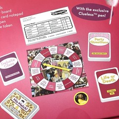 Wilder Toy Inc – The Clueless Spinner Party Game by Wilder with 150 Cards