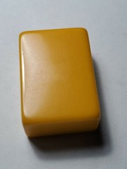 VINTAGE MAH JONG TILES CHINESE BAKELITE 1 1/4″ tall 7/8″ wide 1/2″ thick