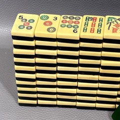 Mahjong Lot 8 Random Tiles French Ivory Piroxloid Green Jellyback 20’s [