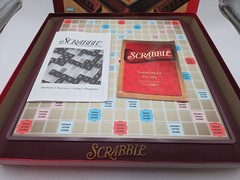 Milton Bradley 4034 Scrabble Deluxe Edition Board Game – Complete