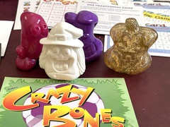 Vintage 1996 Gogo’s Crazy Bones Metal Lunchbox w/Various Game Pieces & Stickers
