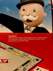 Hasbro Monopoly C1009 Classic Board Game 2-6 Players 8+ Years Family COMPLETE