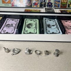 Monopoly Disney Villains Collector’s Edition Board Game 2010 Complete