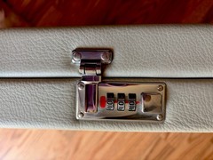 Gammoner Backgammon Board No. 1190 Gray Case Combination Lock 25X15.5X3 inches.