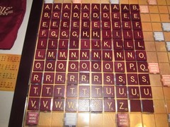 Scrabble Deluxe Collector’s Edition Rotating Turntable Crossword Game #4034