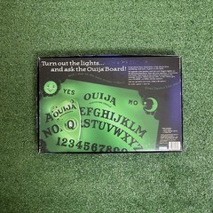 Ouija Board Glow In The Dark Parker Brothers Game Vintage 2001 Complete