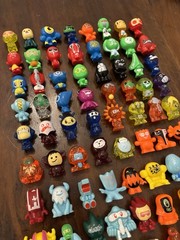 Complete SET of Series 2 EVOLUTION Gogos Crazy Bones gogo’s 1-80