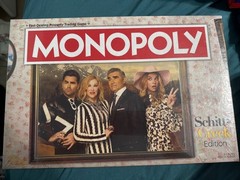 Monopoly Schitts Creek Edition Board Game USAopoly Hasbro TV Show Brand New