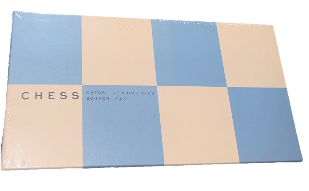 2021 Printworks Play Chess Blue & Ecru Cream Chess Set New Sealed In Damaged Box