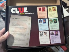 CLUE CLASSIC MYSTERY Board Game 100% COMPLETE 2013 CCMG1A
