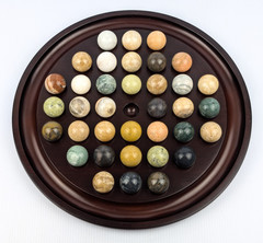 1994 Bombay Company 13.5” Marble Solitaire Wooden Game Board 36 Stone Marbles