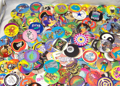 Pogs!!• 100 Pogs & 2 Plastic Slammers!• FREE SHIPPING!• See Pics & Description!•