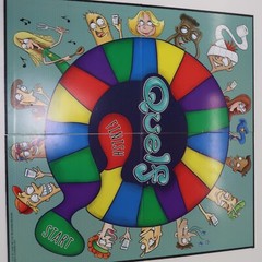 Quelf the Unpredictable Party & Pictionary Board Game Lot of 2 Ages 8+