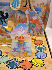 1992 Milton Bradley Disney’s The little Mermaid 3-D Board Game Complete