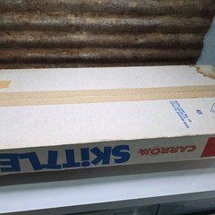 Vintage Carrom Skittles Spin Top Bowling Game 2 Tops, 12 Pins, String, Box. #401