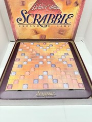 Milton Bradley 4034 Scrabble Deluxe Edition Board Game Complete 1999
