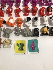 Gogo’s Crazy Bones Huge Mixed Lot of 275+ Figures, Tin, & Stickers