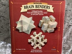 New In Box- Vintage 2003- Cardinal Wood Brain Benders 3-3D Puzzles Item