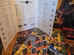 1993 TSR Dungeons & Dragons Dragon Strike Board Game VHS 100% Complete Vintage