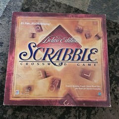 Scrabble Deluxe Collector’s Edition Turntable Crossword Rotating Milton Bradley